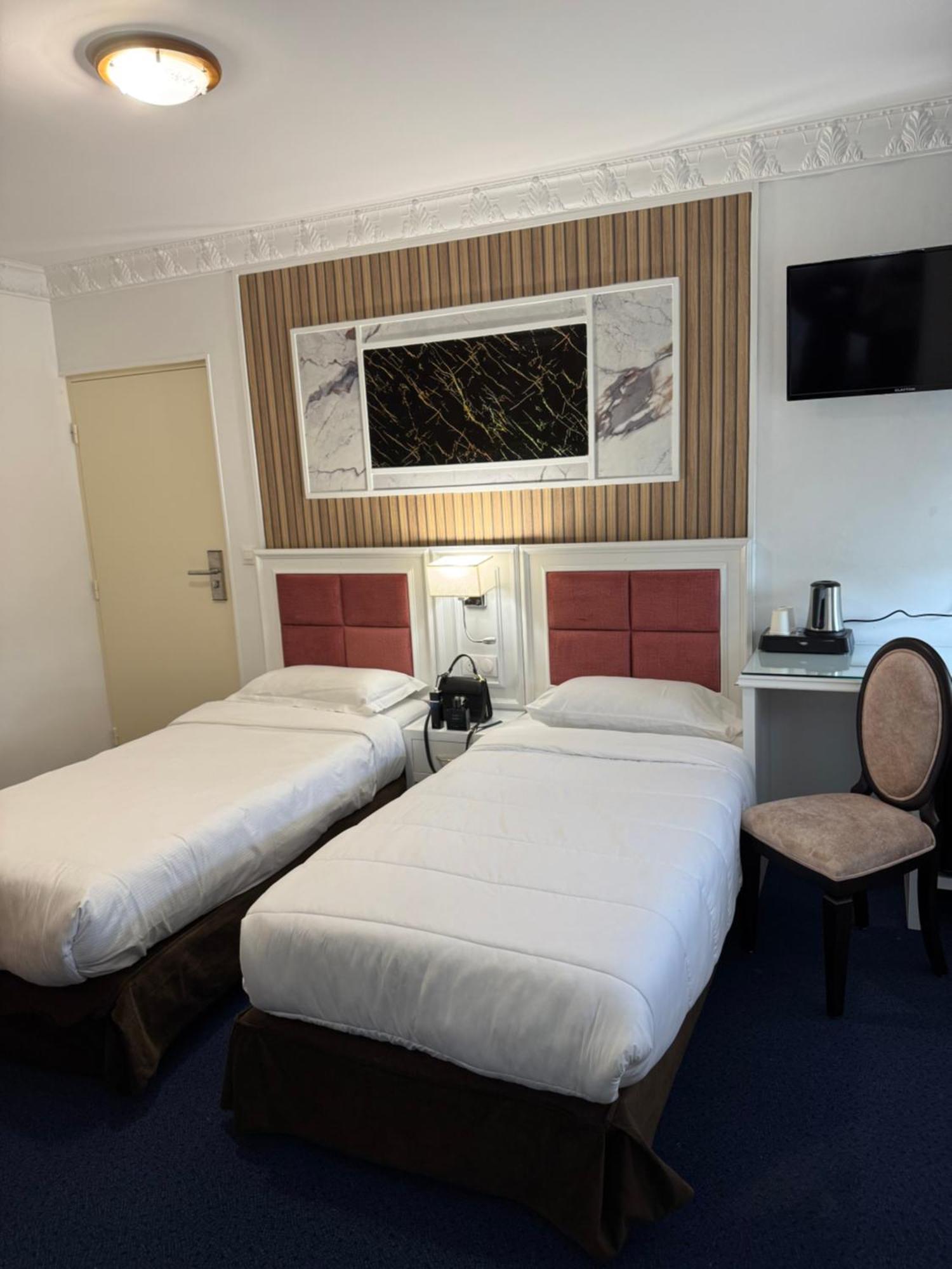 Hotel Grand Paris Villejuif Exterior photo